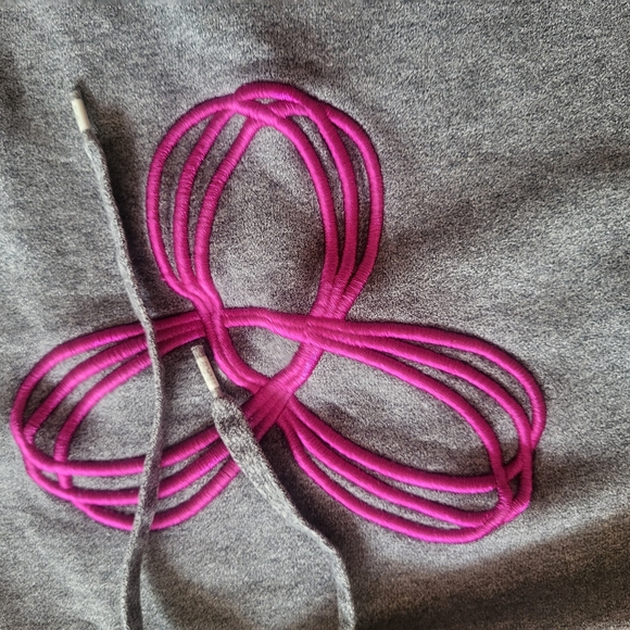 Tna hoodie - Picture 2 of 6